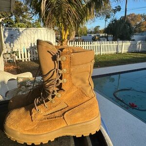 Belleville USMC steel toe flight hot weather combat boots 🥾 like new